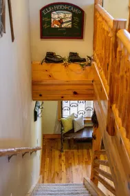 Spacious & Rustic Lodge Cabin. 4 Bedroom Kid & Pet Friendly w/ Private Hot Tub! - Image 2