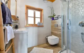 Stunning Home In Starcevljani - Image 4
