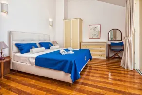 Beachfront twin villa, private heated pools and amazing sea views - Villa Violet - Image 5