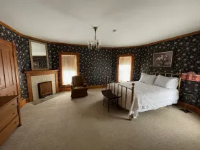Historic Home Near Little Falls - Image 4