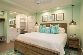 Kuhio Shores- Oceanfront, AC, Ground Floor - Image 5