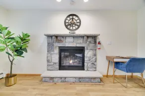 Private Heated Pool/Hot Tub/Huge Game Room/Sauna/Fire Pit/Huge Yard/3300 sq ft! - Image 4