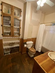 Cute and Cozy Clover House-Sleeps six comfortably! - Image 5