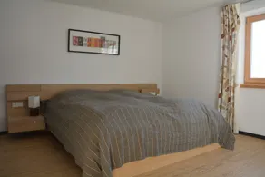 Fantastic view in a quiet location - Image 4