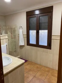 House - Image 5