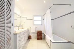 Charming Townhouse in the heart of Pollenca Old Town - Image 2