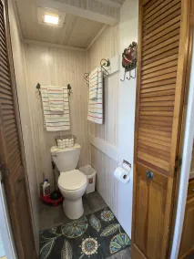 Irish Acres Farm GLAMPGround Deluxe & Rustic Glamping Hosting     1-22 persons - Image 4