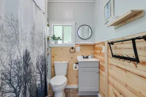 Cozy Creekside Cottage near Folk School, Murphy, and Hayesville  - Image 3