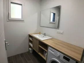 House - Image 2