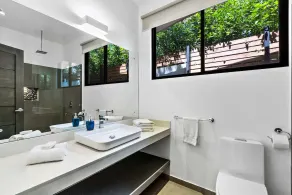 Brand New Luxury Private Whole Home minutes to Playa Tamarindo - Image 3