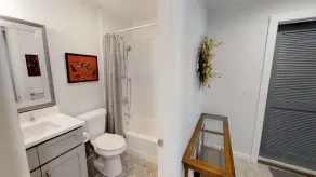 2019 FULLT RENOVERET 3 BDRM OCEANFRONT CONDO !! - Image 2