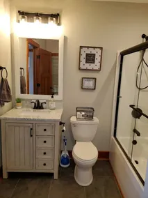 Cozy country charm with a convenient location - Image 4