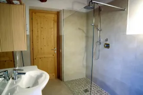 AGRITURISMO IL MELOGRANO: Matthew Wohnung mit Pool und schönem Garten - Image 2