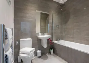 Castle Haven, Redhill - Image 3