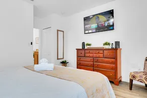 A-POP of Sunshine at White Rose Villas - South Facing Private Pool - Nr Disney - Image 5