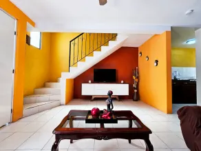 Renovated House in Central Private Fracc - Image 3