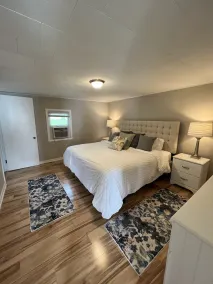 Cozy Lakefront Cottage - Gorgeous Views of Lake Huron! - Image 4