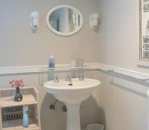 Relax and experience Cape May Point in this Carpenter Gothic cottage - Image 2