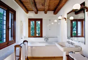 Villa Benne - Seven Bedroom Villa, Sleeps 14 - Image 2