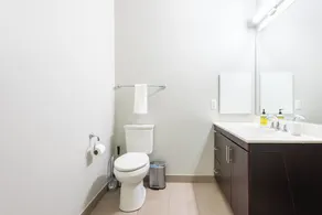 Landing Furnished Apartments South End Stratford - Image 2