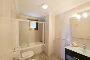 Holiday Home 'Ca Na Cati' with Wi-Fi, A/C, Pool, Garden, Terrace and Balcony - Image 3