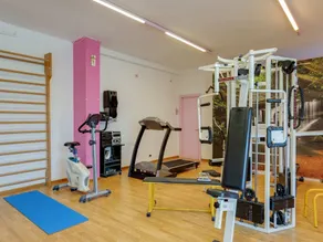 Elegant Apartment With Swimming Pool and gym on Lake Trasimeno - Image 3