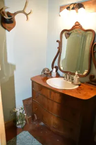 Covered Wagon B&B Guesthouse - Image 3