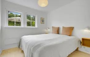 5 Bedroom Accommodation in Vejby - Image 4