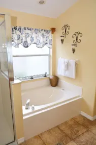 Private 5 Bedroom Villa Near Disney, free WI-FI 10% OFF LONG TERM RENTALS - Image 4