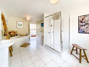 Et dejligt familiegårde beliggende i 17 hektar smukt Dorset-landskab. - Image 5
