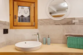 Appartamento 'Les Cles - Genepy' con vista sulle montagne, balcone e Wi-Fi - Image 4