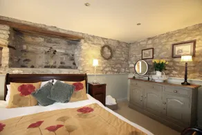 Umgebauten Stall Mews Cottage mit einem Kingsize-Bett Schlafzimmer Sleigh - Image 4