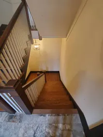 The Teak Follow, beautiful brick enclosed space - Image 2