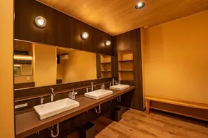 Hotel Okura - Image 4