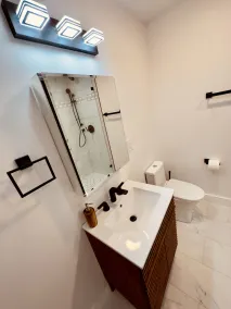 Upscale Unit 1 at Perrin Place - Image 2