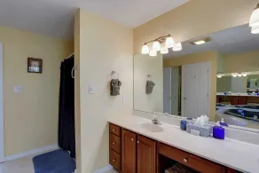 15 min DT Asheville,  Hot Tub, Huge Deck, Hammocks, Rocking Chairs, Pool Table - Image 2