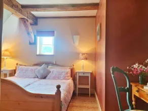 Historic timbered house with panoramic sea view, 200 m from the lake - Image 3