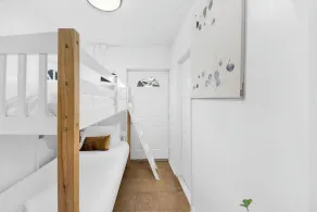 Uscale 2BR Escape in the Heart of NYC - Image 5