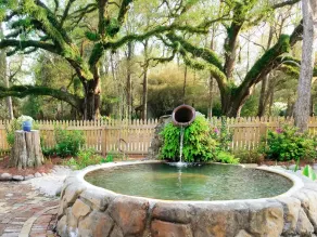 Abita Springs Hotel - Image 4