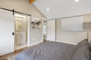 Star Lake Waterfront Craftsman Modern - Image 5