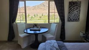Five-bedroom vacation home located eight minutes from the Menifee Lakes Golf. - Image 3