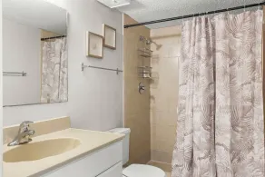 Oceanfront Ground Floor 3BR Steps To Pool and Beach Access! - Image 2