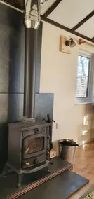 Sunset Cabin, watch the sunset over the north Devon horizon in this cosy cabin! - Image 2