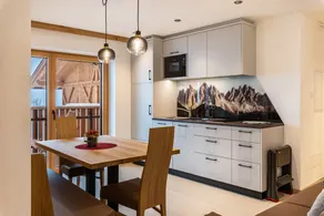 Holiday Apartment \"Planerhof Apartment Lilie\" with Mountain View, Shared Terrace and Wi-Fi - Image 2