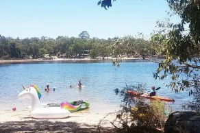Chidlow, Lago Leschenaultia, Colinas de Perth, Spa y Sauna, Relájese y Relájese - Image 4