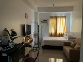 Furnished Studio @Green2 Dasma Pool+Wi-Fi+Netflix - Image 4