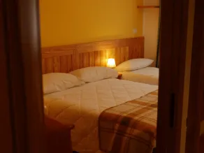 Contemporary Apartment in Breuil-Cervinia near Ski Area - Image 4