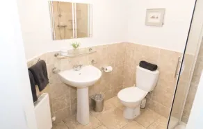 Luxury Dingle Home close to town center, 4 bedrooms - Image 3
