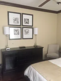 Coronado Beach Condo - centrally located to beach and town - Image 3