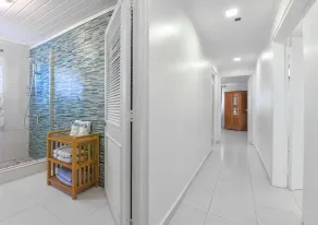 Home by the Sea - Ocean Front Villa - Image 5